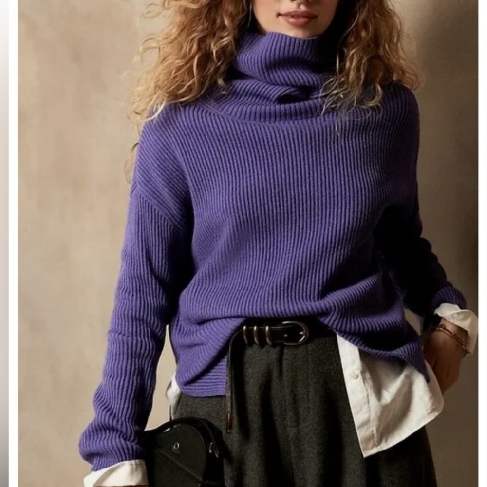 Banana Republic wool cashmere blend turtleneck sweater size L